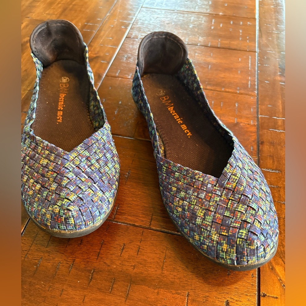 bernie mev. Women's Colorful Woven Flats